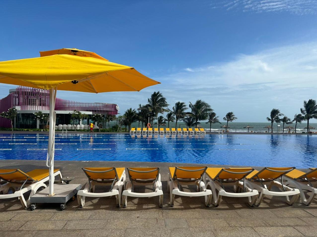 Oceanami Resort & Beach Club Long Hai Esterno foto